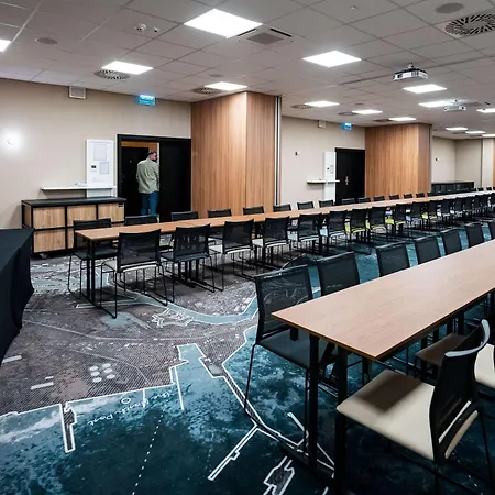 Novotel Marina 3* Γκντανσκ