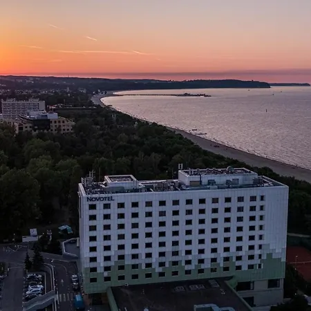 Hotell Novotel Marina 3*